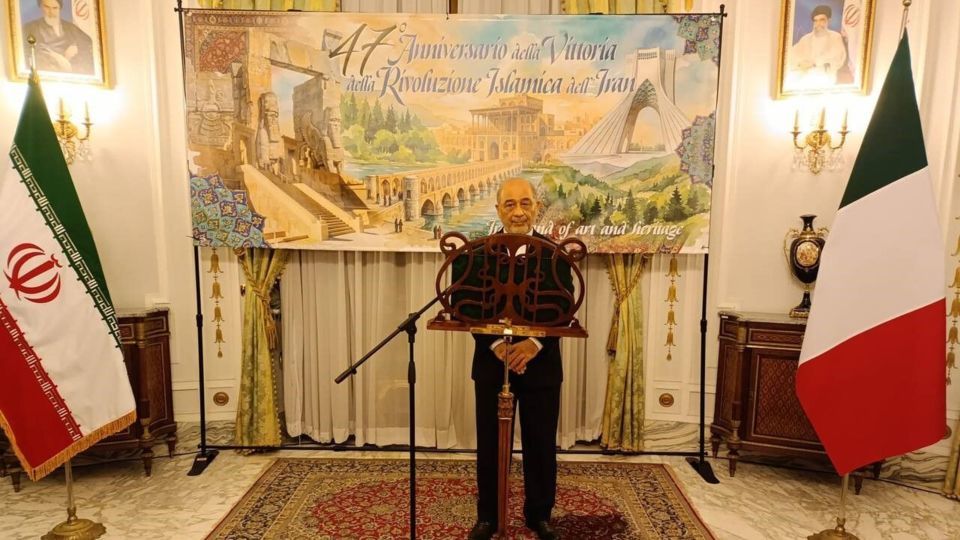 سفیر ایران در رم: پرداخت غرامت به تهران از شروط پایان جنگ است سفیر ایران در رم: پرداخت غرامت به تهران از شروط پایان جنگ است