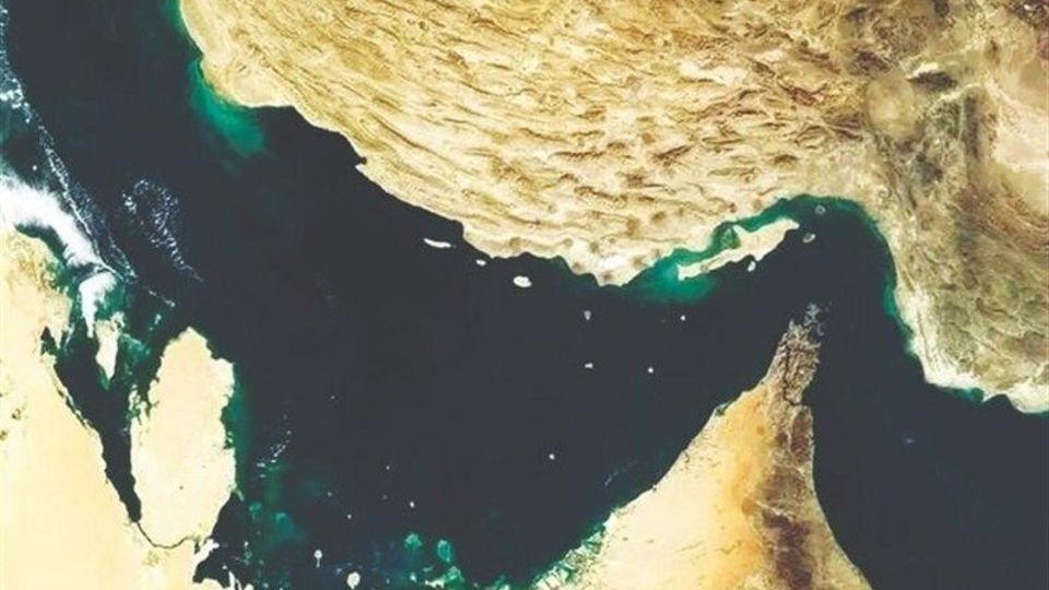 شکست غرب در بازگشایی دریای سرخ؛ تنگه هرمز بسیار پیچیده تر است شکست غرب در بازگشایی دریای سرخ؛ تنگه هرمز بسیار پیچیده تر است