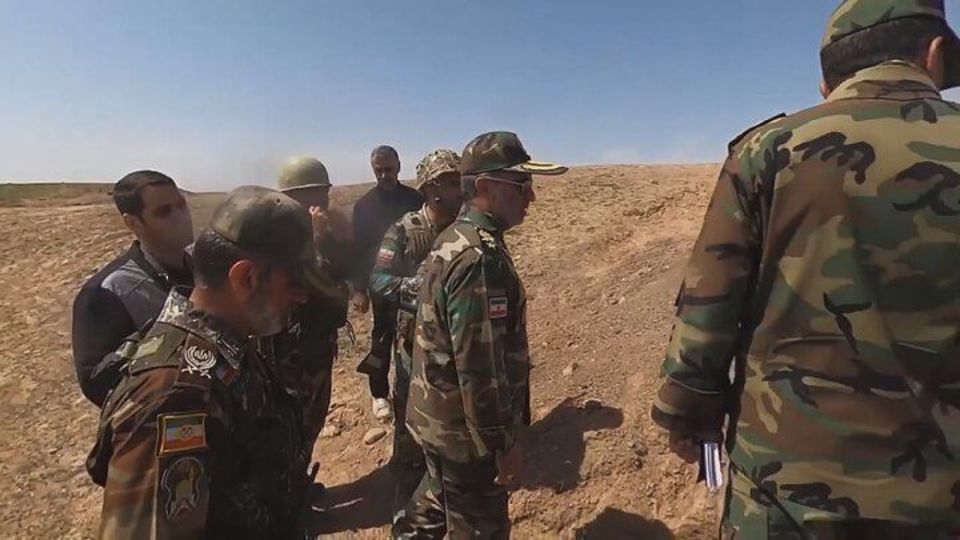 فرمانده نیروی زمینی ارتش: جنگ زمینی برای دشمن خطرناکتر و پرهزینهتر خواهد بود فرمانده نیروی زمینی ارتش: جنگ زمینی برای دشمن خطرناکتر و پرهزینهتر خواهد بود