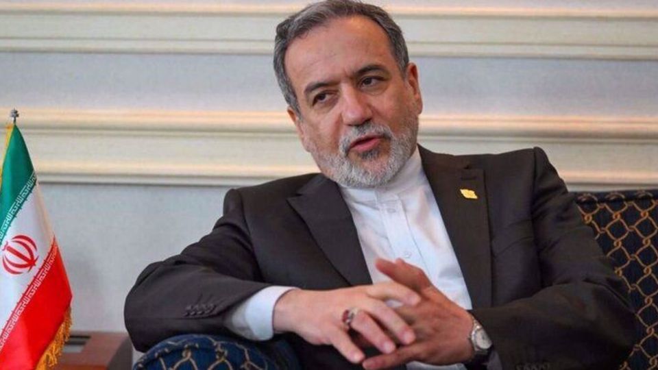اعتراض عراقچی به یک استاندارد دوگانه دیگر؛ حقوق بینالملل ابزار استفاده گزینشی نیست اعتراض عراقچی به یک استاندارد دوگانه دیگر؛ حقوق بینالملل ابزار استفاده گزینشی نیست