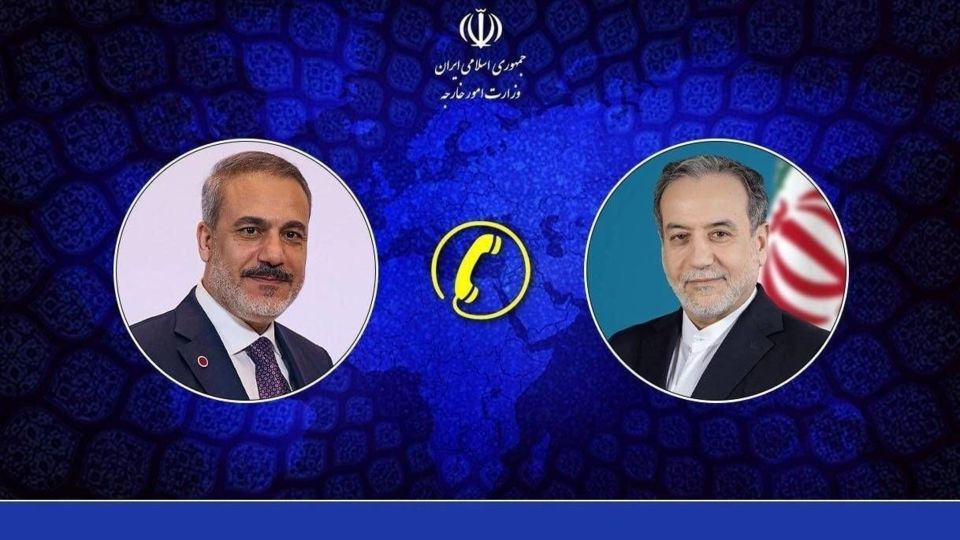 گفتگوی تلفنی وزرای امور خارجه جمهوری اسلامی ایران و ترکیه گفتگوی تلفنی وزرای امور خارجه جمهوری اسلامی ایران و ترکیه