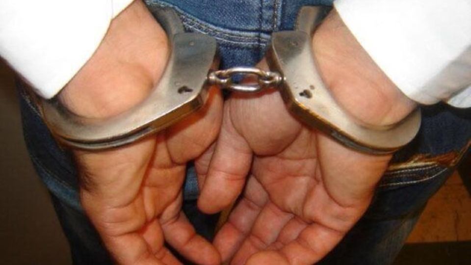 عامل فروش سلاح در پایتخت دستگیر شد عامل فروش سلاح در پایتخت دستگیر شد