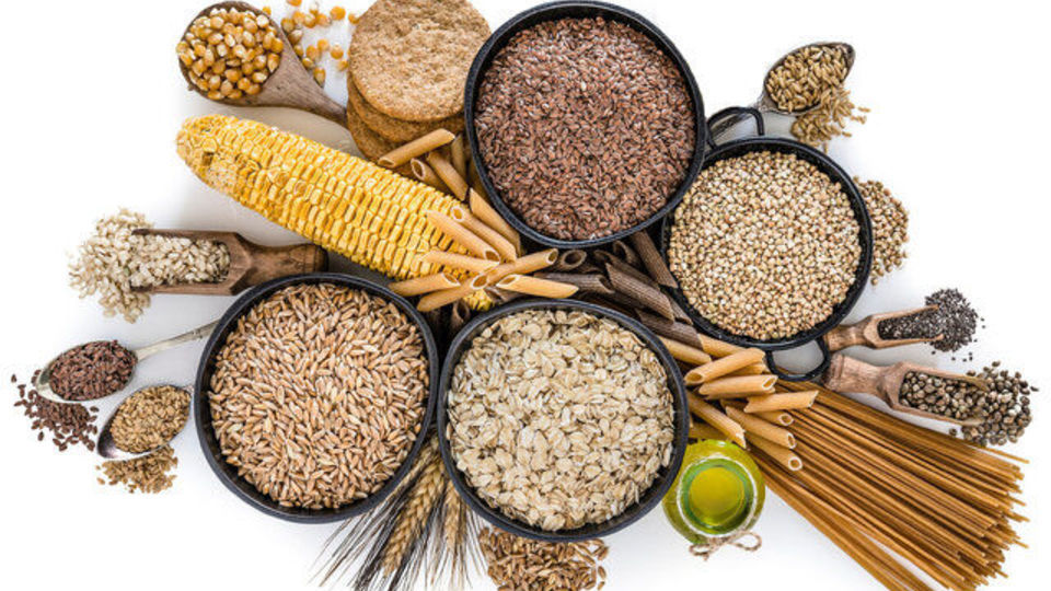 چگونه با مواد غذایی دیابت و فشار خون را کنترل کنیم؟ چگونه با مواد غذایی دیابت و فشار خون را کنترل کنیم؟
