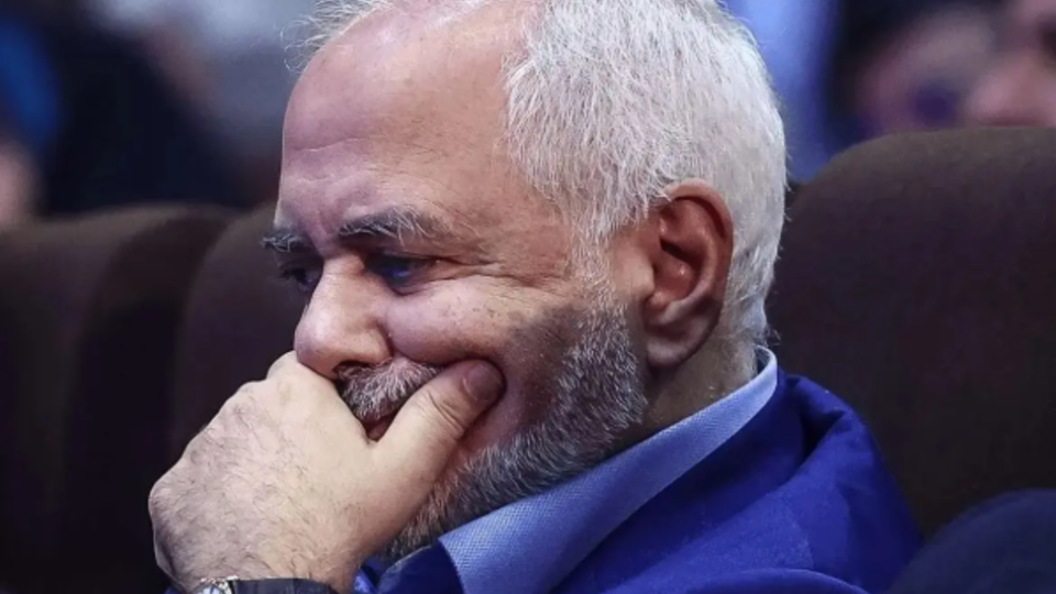 عضو حزب موتلفه: این صداهای حقارتآمیز چیست که ظریف از خودش در میآورد؟ عضو حزب موتلفه: این صداهای حقارتآمیز چیست که ظریف از خودش در میآورد؟