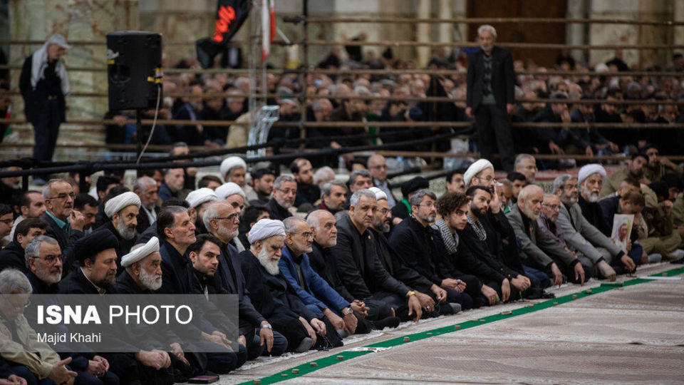 نماز جمعه تهران در مرقد امام خمینی(ره)