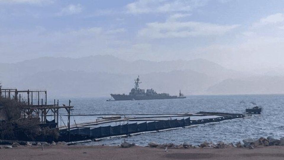 عبور کشتی نیروی دریایی آمریکا از تنگه هرمز صحت ندارد/ ناوشکن آمریکایی با هشدار قاطع ایران از تنگه هرمز بازگشت عبور کشتی نیروی دریایی آمریکا از تنگه هرمز صحت ندارد/ ناوشکن آمریکایی با هشدار قاطع ایران از تنگه هرمز بازگشت
