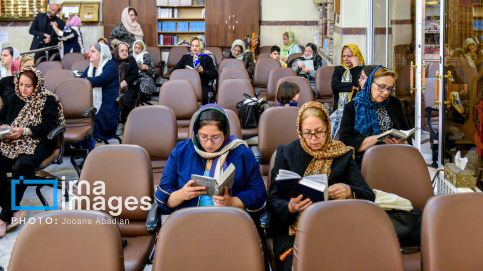 بزرگداشت رهبر شهید انقلاب در کنیسه یوسف‌آباد