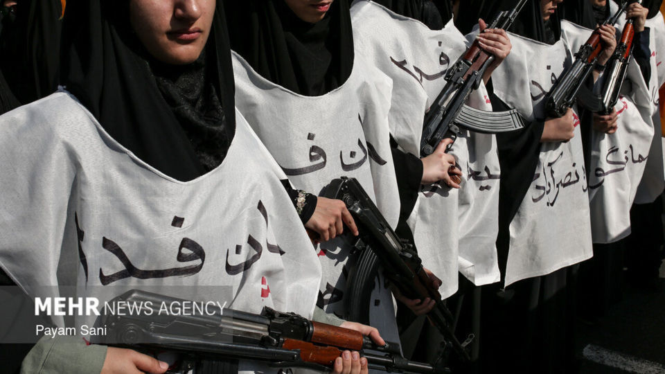 اجتماع بزرگ «دختران جان‌فدای ایران»