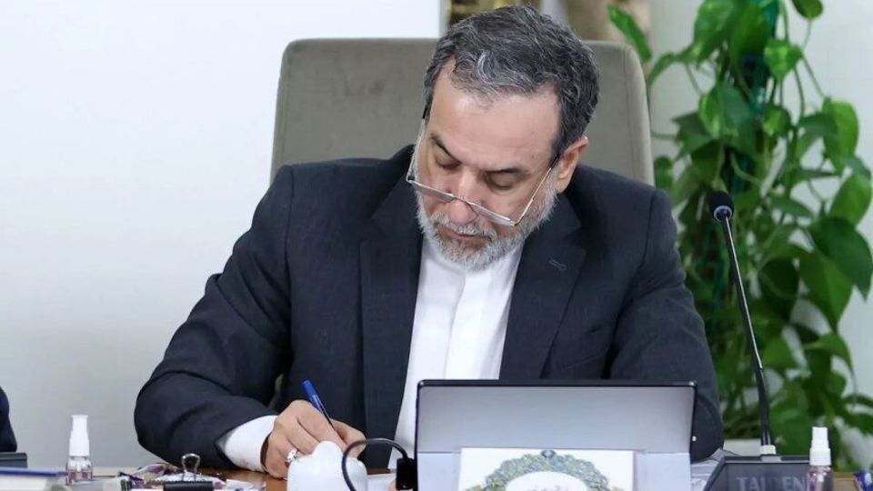 عراقچی: سفر به پاکستان بسیار ثمربخش بود عراقچی: سفر به پاکستان بسیار ثمربخش بود