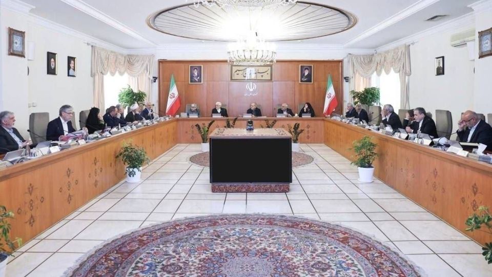 عارف: منابع سوخت نیروگاهها ساماندهی میشود/ توسعه معاملات برق در بورس انرژی عارف: منابع سوخت نیروگاهها ساماندهی میشود/ توسعه معاملات برق در بورس انرژی