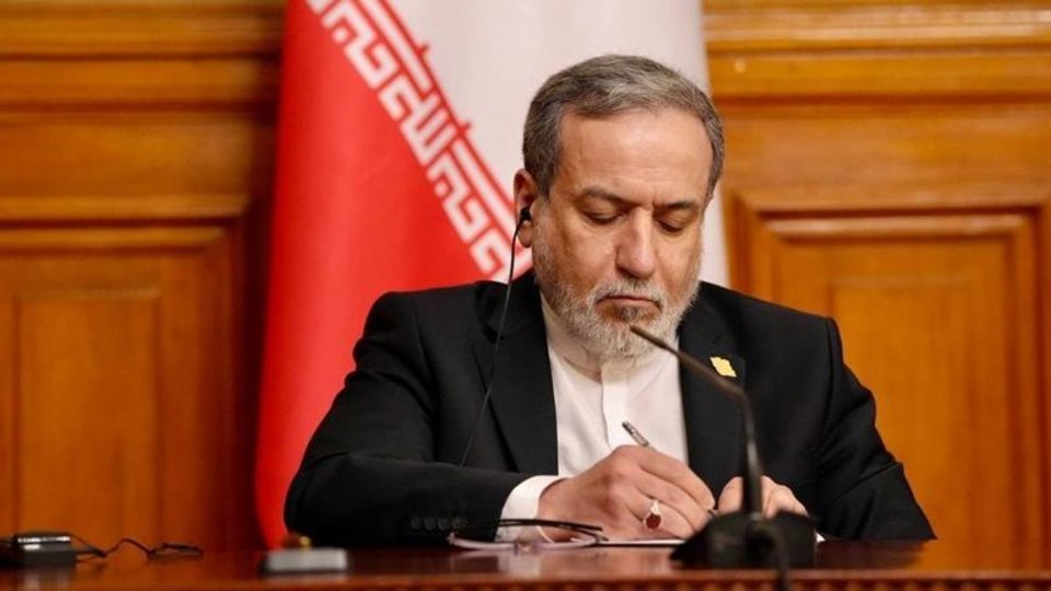 عراقچی: آمادگی ما برای دفاع ۱۰۰۰ درصد است عراقچی: آمادگی ما برای دفاع ۱۰۰۰ درصد است