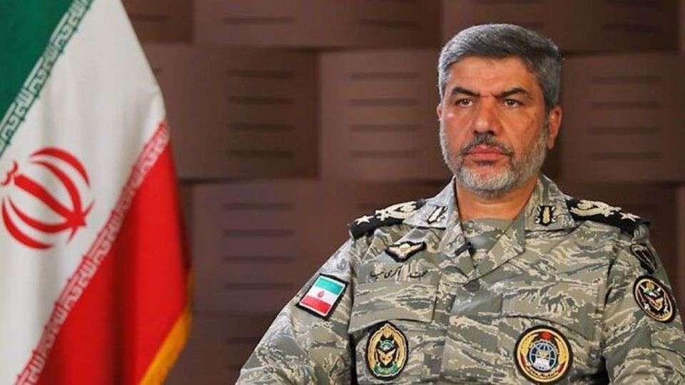 سخنگوی ارتش: در صورت حماقت مجدد دشمن، جبهههای جدیدی علیه آنها خواهیم گشود سخنگوی ارتش: در صورت حماقت مجدد دشمن، جبهههای جدیدی علیه آنها خواهیم گشود