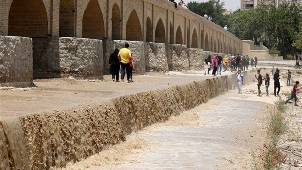 خبر خوش برای اصفهانیها؛ زایندهرود به مدت ۳ ماه جاری میشود خبر خوش برای اصفهانیها؛ زایندهرود به مدت ۳ ماه جاری میشود
