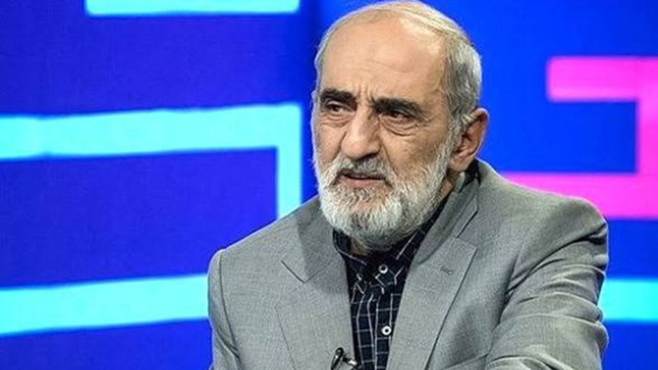 حسین شریعتمداری: گشایش تنگه هرمز خلع سلاح کشورمان است! حسین شریعتمداری: گشایش تنگه هرمز خلع سلاح کشورمان است!