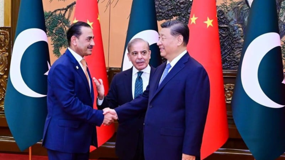 فرمانده ارتش پاکستان بعد از ایران، به چین سفر کرد فرمانده ارتش پاکستان بعد از ایران، به چین سفر کرد