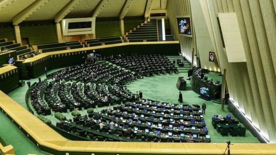 دبیران و ناظران هیئت رئیسه مجلس در اجلاسیه سوم مشخص شدند دبیران و ناظران هیئت رئیسه مجلس در اجلاسیه سوم مشخص شدند