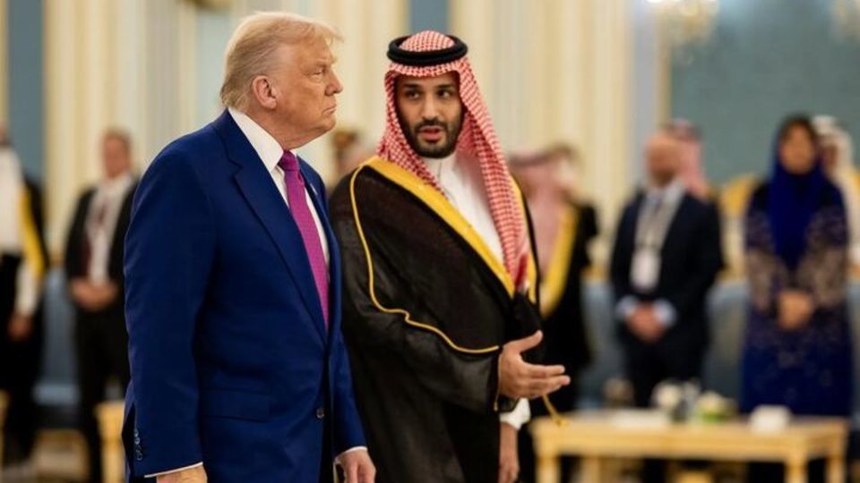 تلاش مذبوحانه ترامپ برای تحمیل حساسترین موضوعات دیپلماتیک خاورمیانه به مذاکرات تلاش مذبوحانه ترامپ برای تحمیل حساسترین موضوعات دیپلماتیک خاورمیانه به مذاکرات