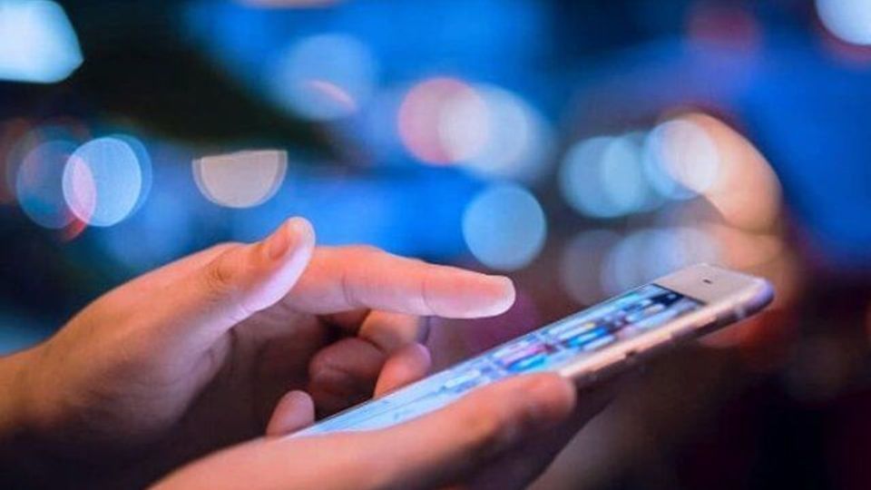اطلاعیه مخابرات درباره برقراری کامل اتصال اینترنت بینالملل اطلاعیه مخابرات درباره برقراری کامل اتصال اینترنت بینالملل