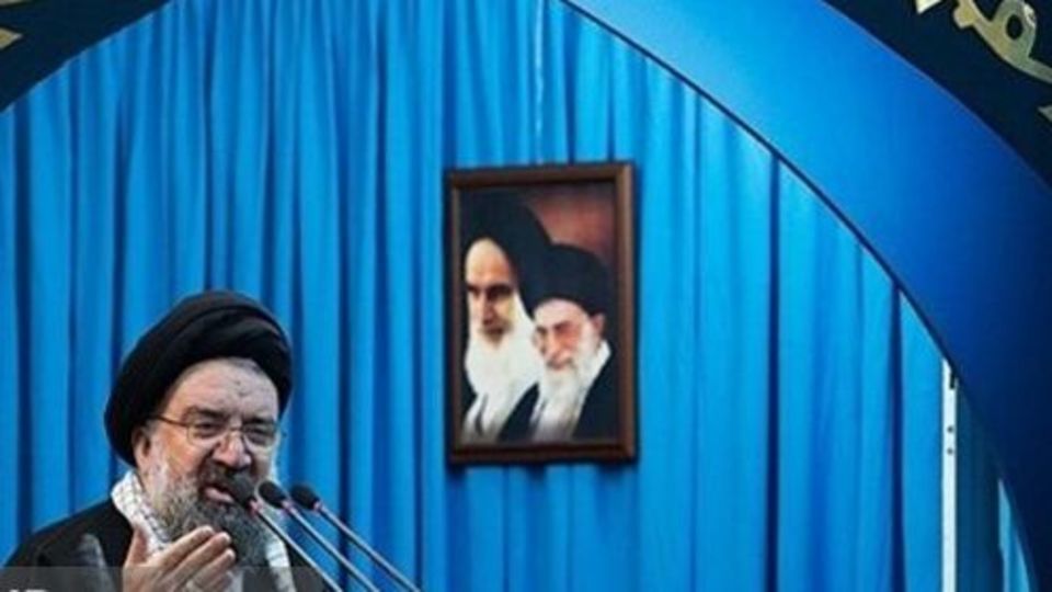 آیت الله خاتمی: دشمن در مذاکرات بدنبال تسلیم ملت ایران است آیت الله خاتمی: دشمن در مذاکرات بدنبال تسلیم ملت ایران است