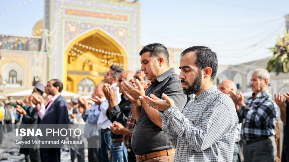 اقامه نماز عید سعید قربان - حرم مطهر رضوی