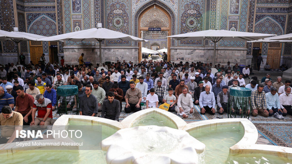 اقامه نماز عید سعید قربان - حرم مطهر رضوی
