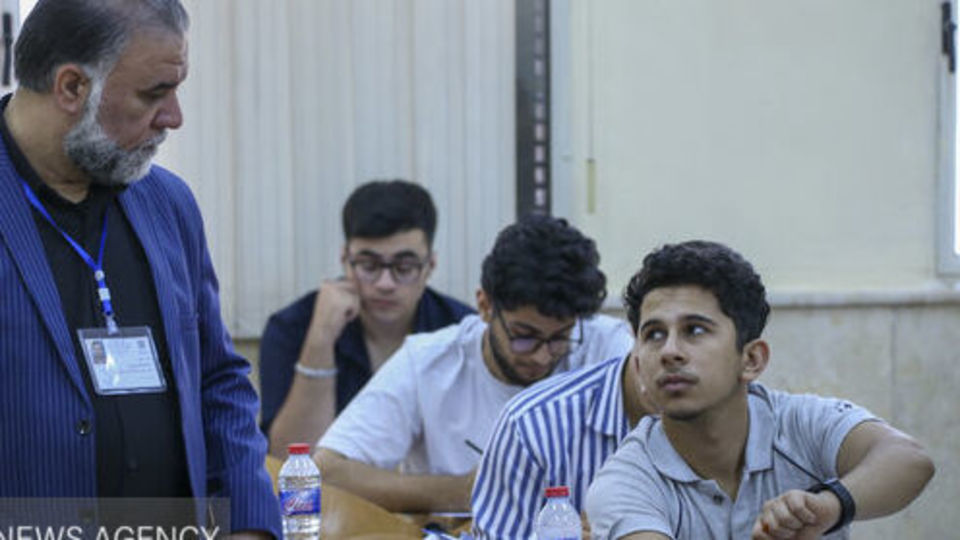 منع ثبت نام در کنکور ۱۴۰۵ برای ۳ گروه از داوطلبان؛ نحوه شرکت دانشجویان منع ثبت نام در کنکور ۱۴۰۵ برای ۳ گروه از داوطلبان؛ نحوه شرکت دانشجویان
