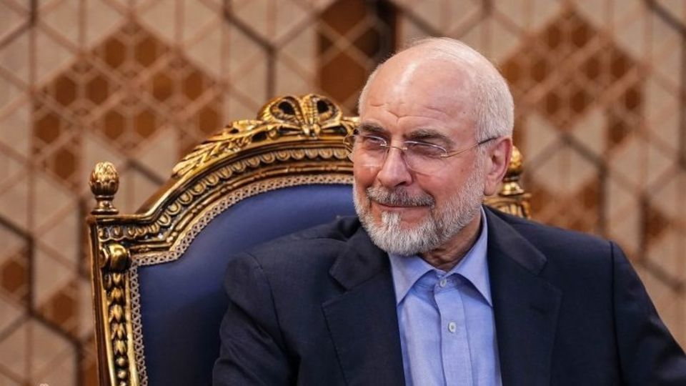 قوه قضائیه زیر بمباران و تهدید دشمن صیانت از حقوق ملت را رها نکرد قوه قضائیه زیر بمباران و تهدید دشمن صیانت از حقوق ملت را رها نکرد