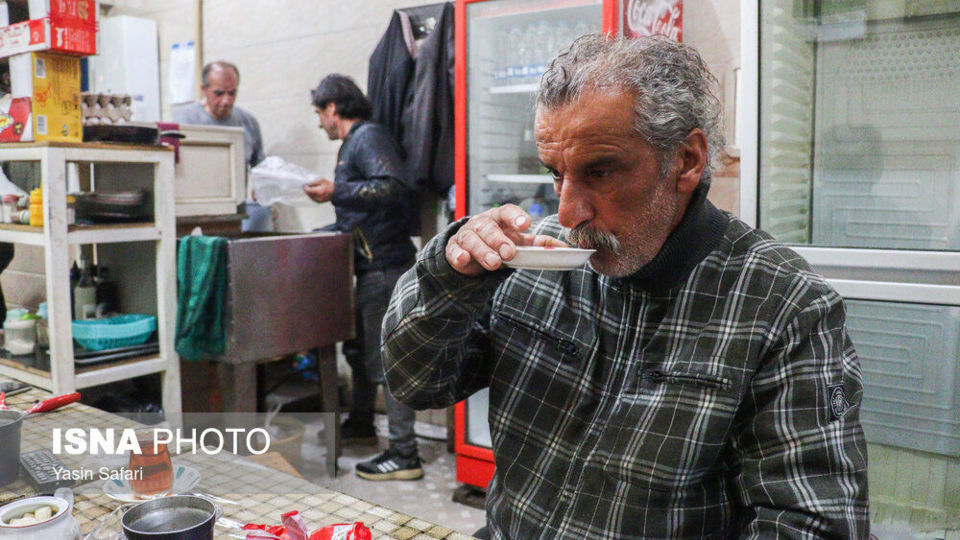 برگ سبز چای؛ از مزرعه تا چایخانه
