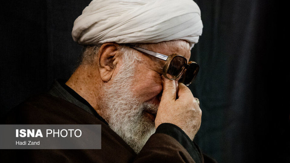مراسم یادبود شهدای خانواده رهبر انقلاب در حرم عبدالعظیم(ع)