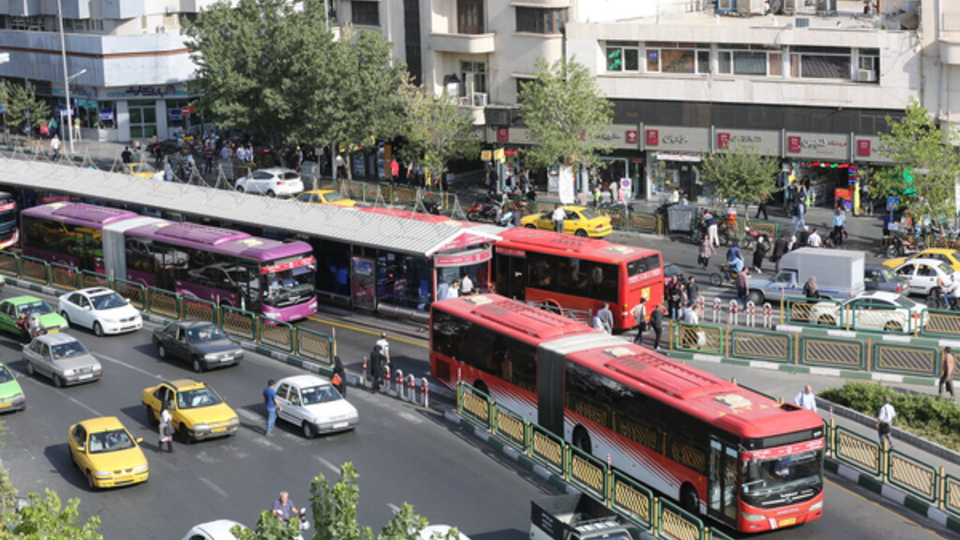 مترو و اتوبوس در تهران همچنان رایگان است مترو و اتوبوس در تهران همچنان رایگان است