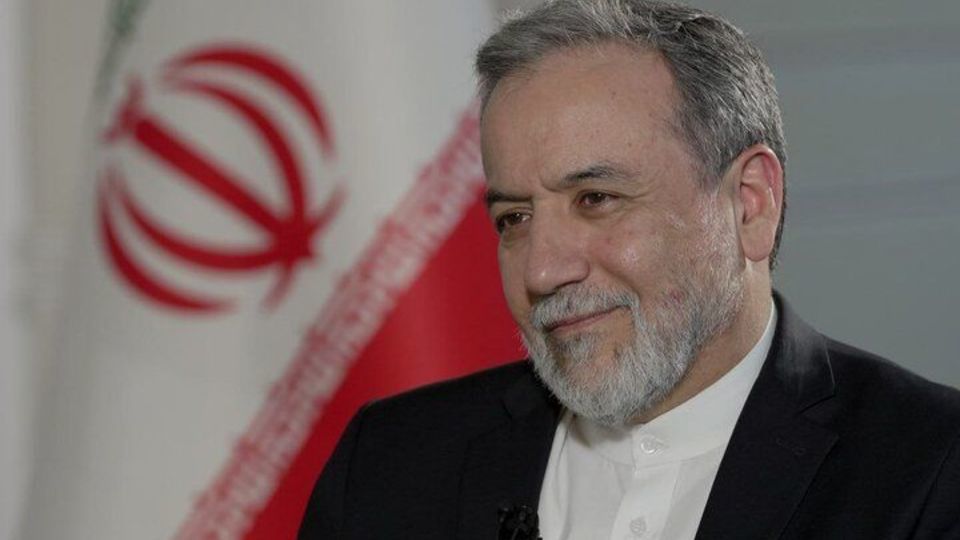 تماس تلفنی عراقچی با همتایان خود در ترکیه و قطر تماس تلفنی عراقچی با همتایان خود در ترکیه و قطر