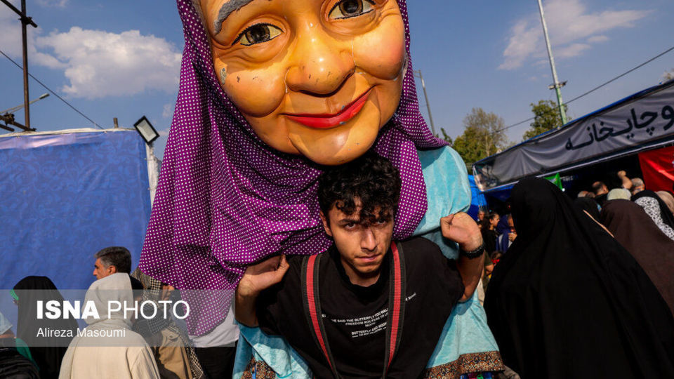 غدیر نماد اتحاد و همدلی؛ مهمانی ۱۰ کیلومتری غدیر 