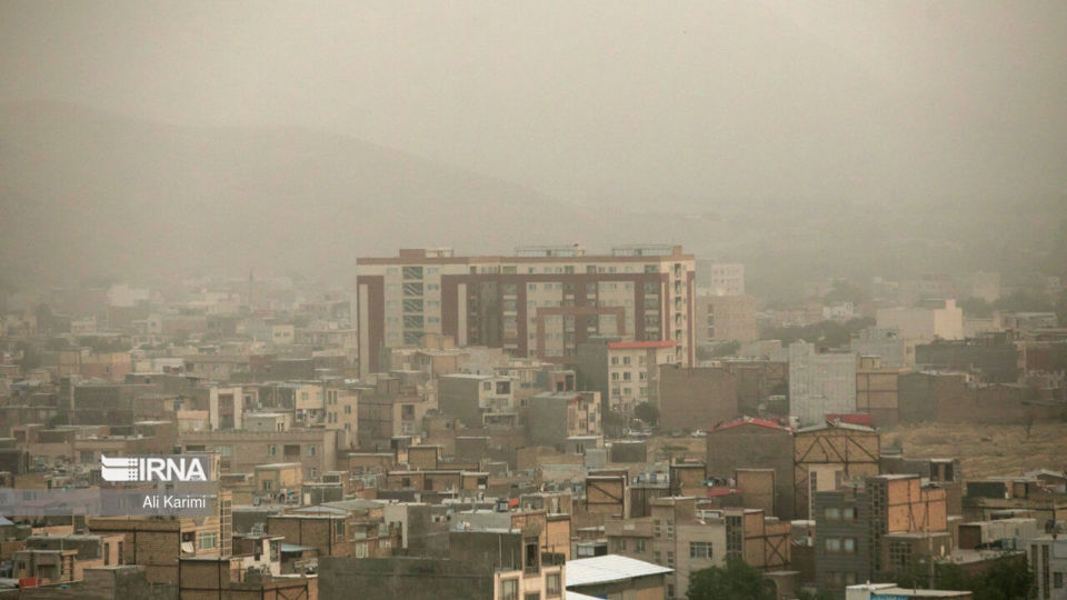 هشدار هواشناسی نسبت به وزش باد در تهران هشدار هواشناسی نسبت به وزش باد در تهران