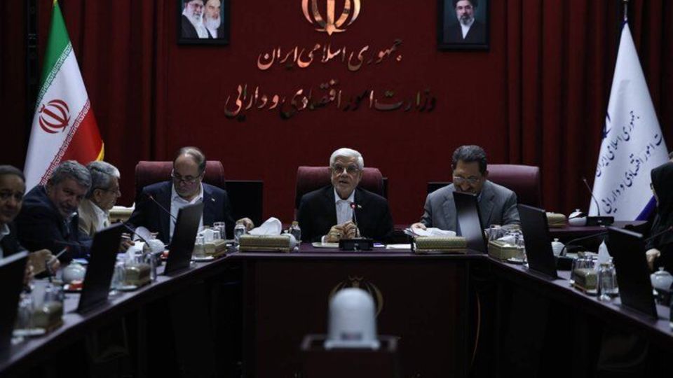 عارف: ایران دیگر به شرایط پیش از جنگ تحمیلی سوم بازنخواهد گشت عارف: ایران دیگر به شرایط پیش از جنگ تحمیلی سوم بازنخواهد گشت