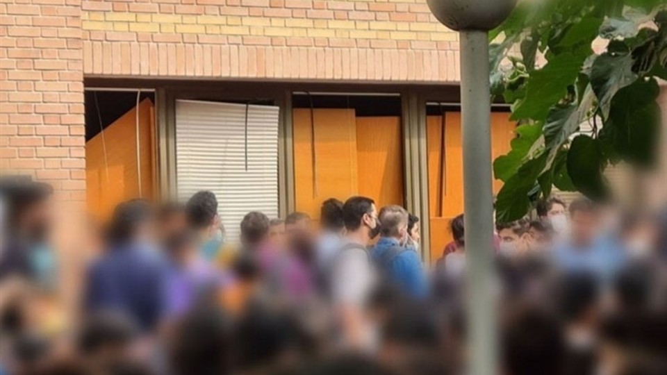تأیید حکم اخراج دانشجوی هتاک در شورای انضباطی شریف تأیید حکم اخراج دانشجوی هتاک در شورای انضباطی شریف