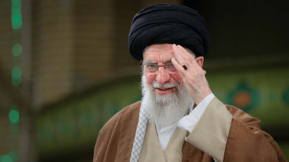 مراسم تشییع قائد امت در خارج از کشور برگزار نمیشود مراسم تشییع قائد امت در خارج از کشور برگزار نمیشود