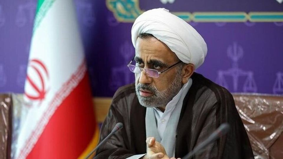 رئیس دادگاه عالی انتظامی قضات: اهانت به مسئولان، بازی در زمین دشمن و موجب اختلاف است رئیس دادگاه عالی انتظامی قضات: اهانت به مسئولان، بازی در زمین دشمن و موجب اختلاف است