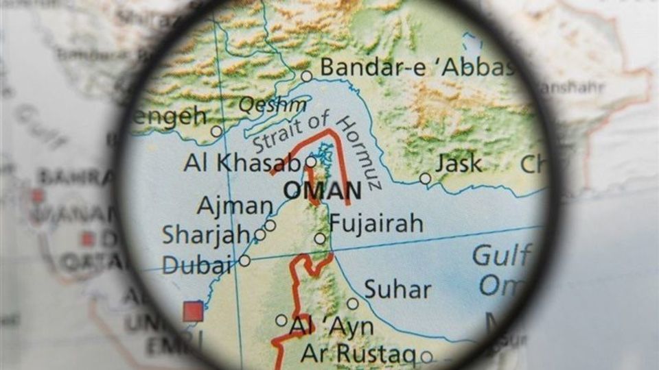 تنگه هرمز تا زمان ادامه تجاوز اسرائیل به لبنان باید بسته بماند تنگه هرمز تا زمان ادامه تجاوز اسرائیل به لبنان باید بسته بماند