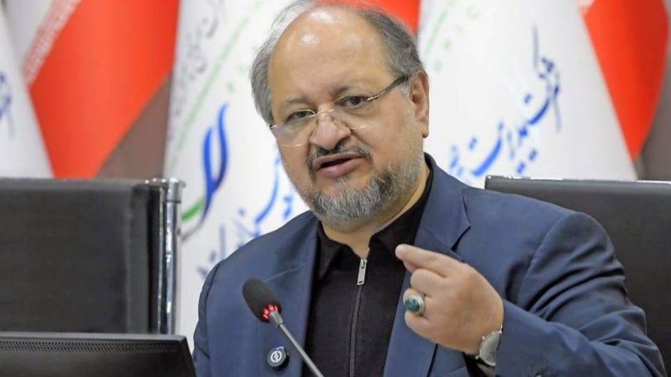 دستورالعمل محمد شریعتمداری برای پایش و صرفهجویی انرژی در گروه صنایع پتروشیمی خلیجفارس دستورالعمل محمد شریعتمداری برای پایش و صرفهجویی انرژی در گروه صنایع پتروشیمی خلیجفارس
