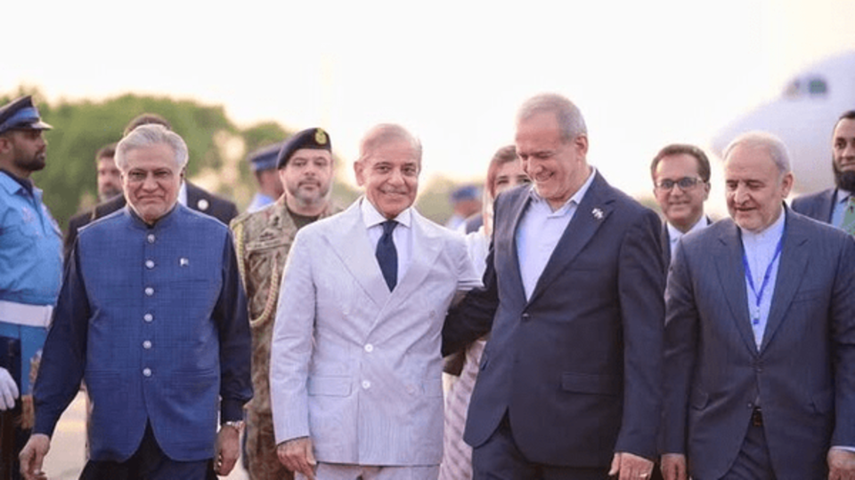 پزشکیان فردا به پاکستان میرود پزشکیان فردا به پاکستان میرود