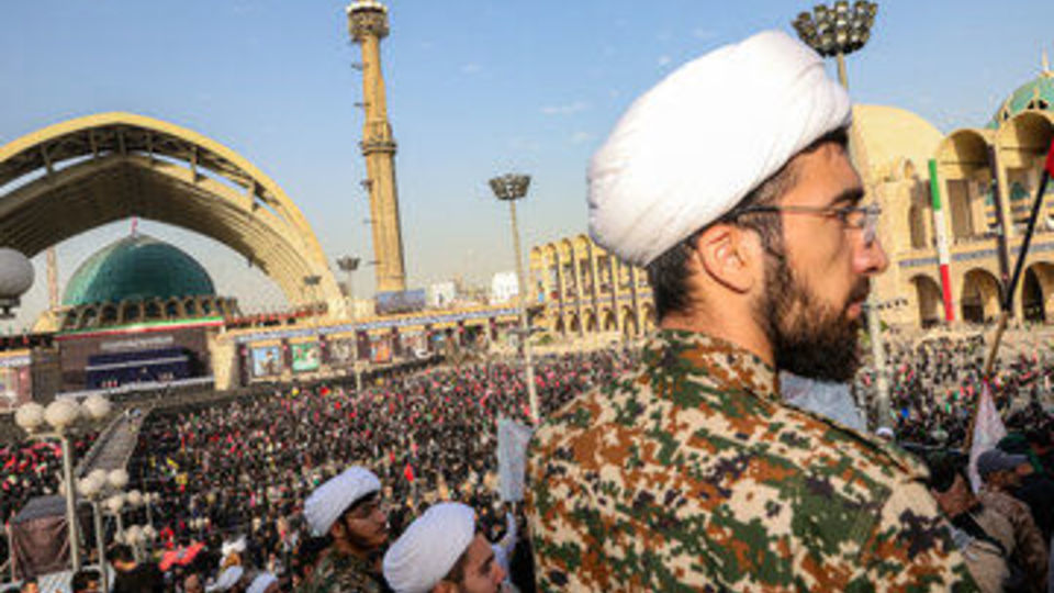 مراسم وداع با رهبر شهید انقلاب در مصلی تهران