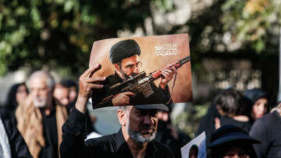 مراسم وداع با رهبر شهید انقلاب در مصلی تهران/۲