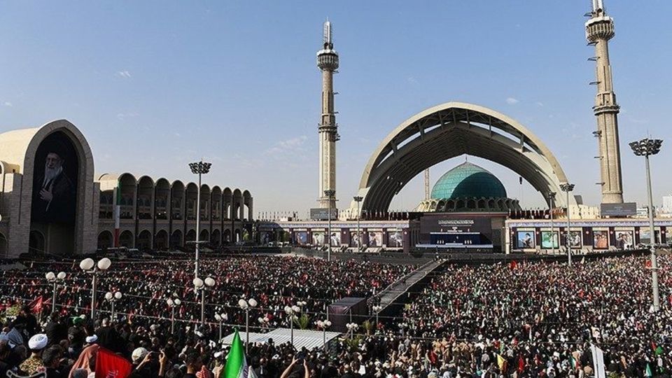 مراسم وداع با رهبر شهید انقلاب در مصلی تهران/۳