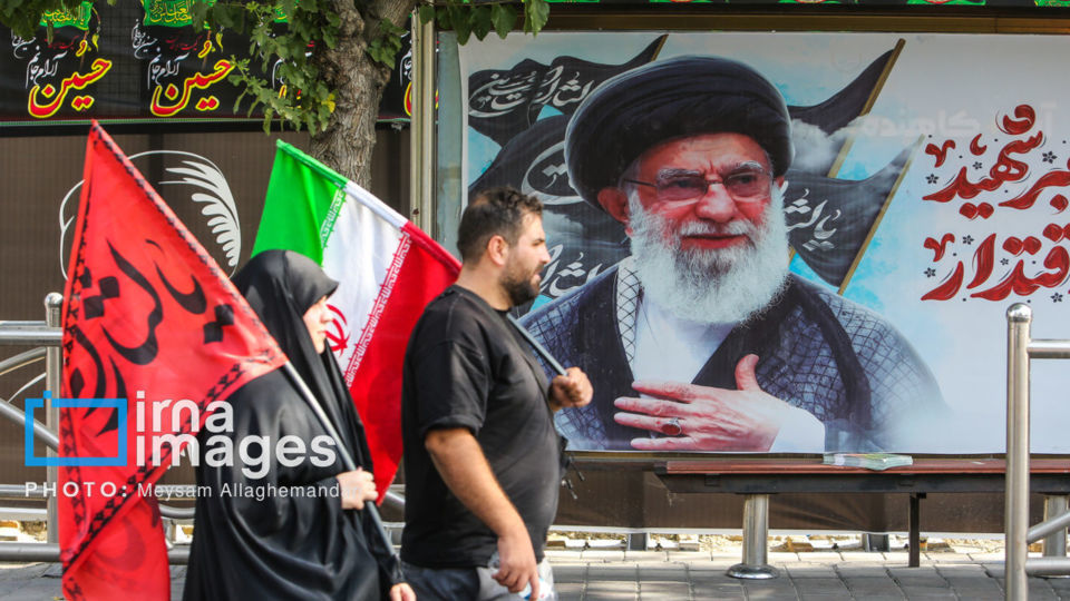 مراسم وداع با رهبر شهید انقلاب در مصلی تهران/۲
