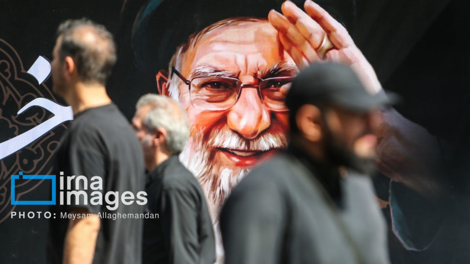 مراسم وداع با رهبر شهید انقلاب در مصلی تهران/۲