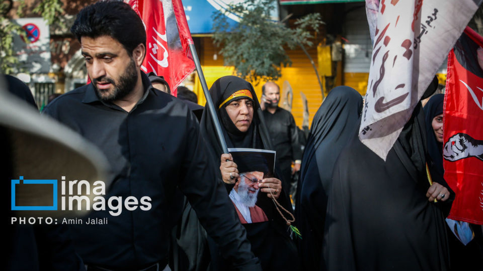 مراسم وداع با رهبر شهید انقلاب در مصلی تهران/۲