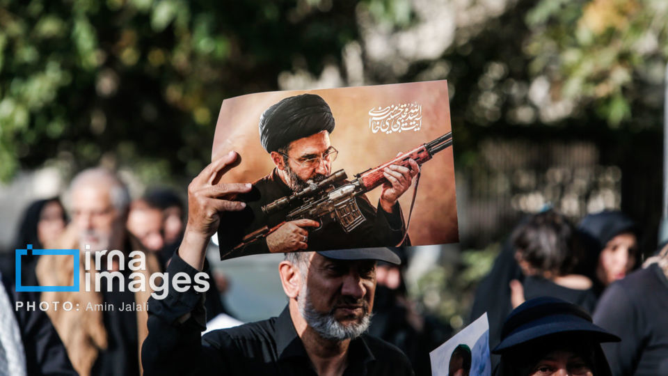 مراسم وداع با رهبر شهید انقلاب در مصلی تهران/۲