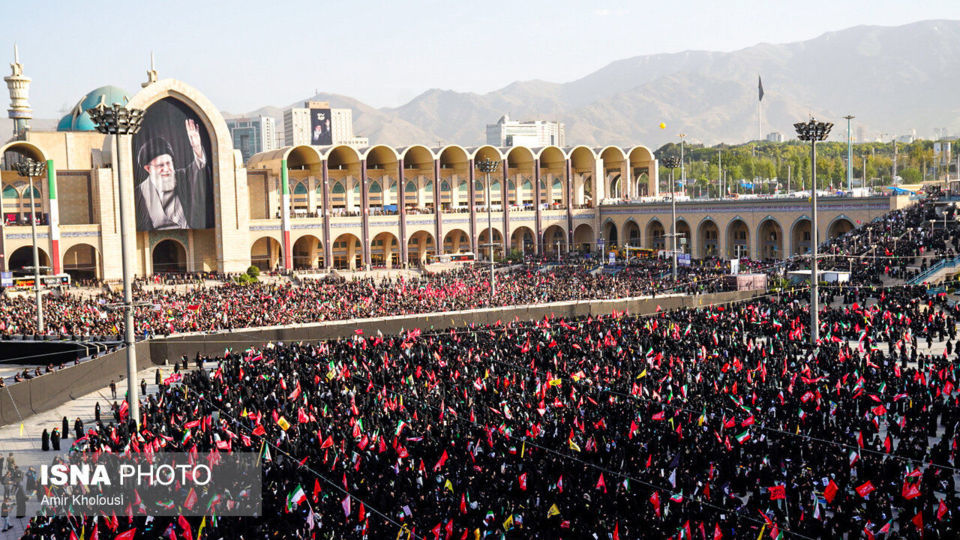 مراسم وداع با رهبر شهید انقلاب در مصلی تهران/۱