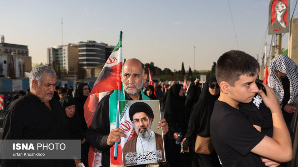 مراسم وداع با رهبر شهید انقلاب در مصلی تهران/۱