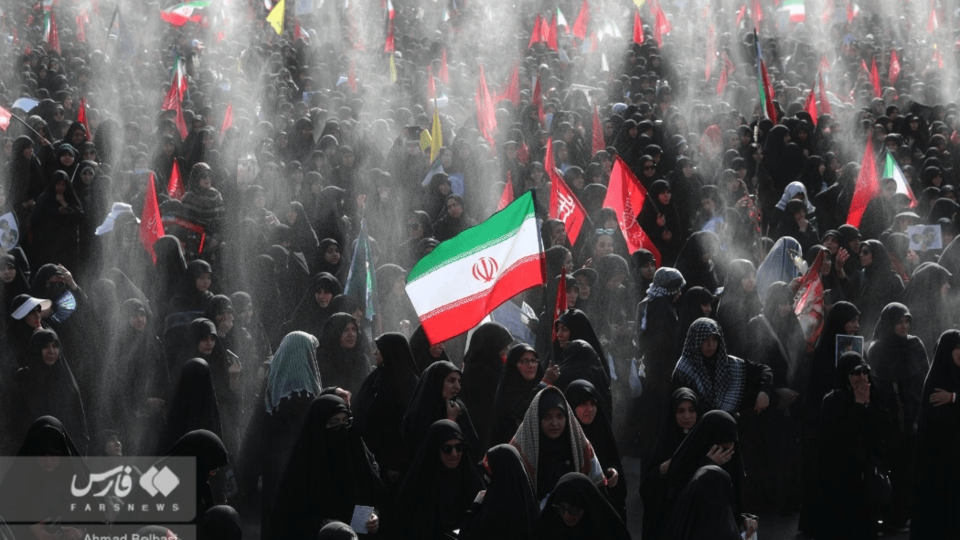 دومین روز وداع با رهبر شهید انقلاب در مصلی تهران